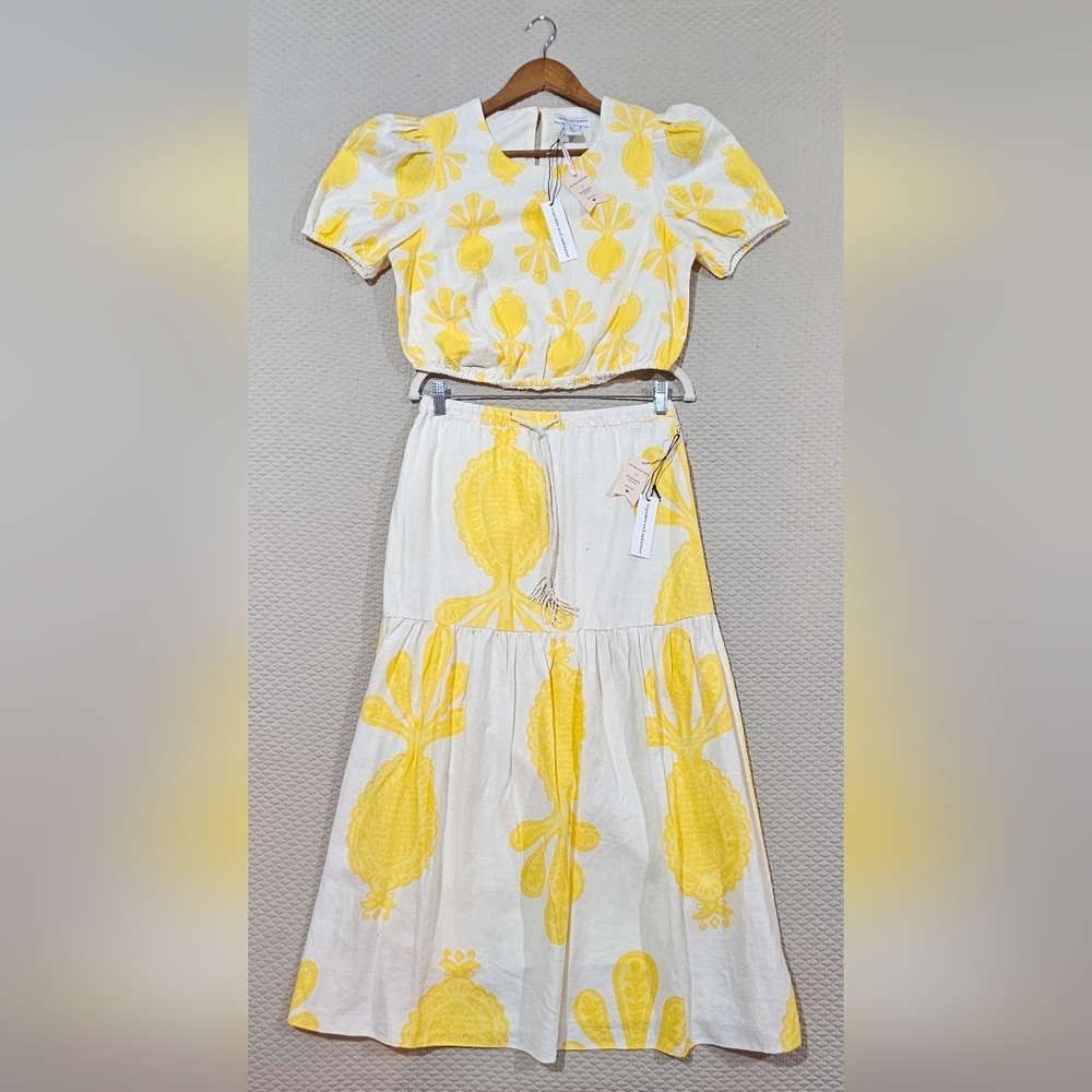 cupcakes & cashmere Vibrant Yellow Abstract Floral Two-Piece Set Dress SizeS NWT